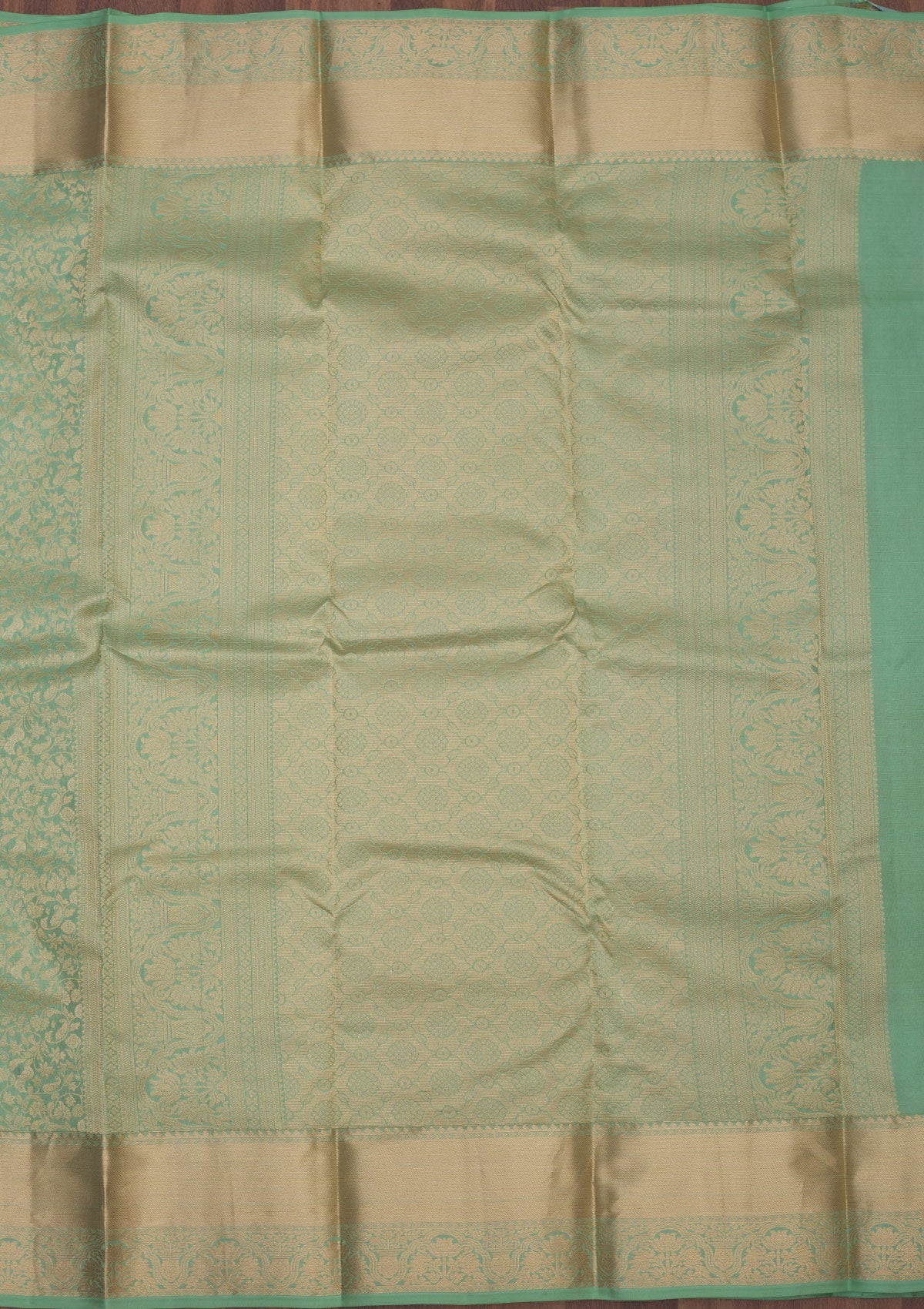Pista Green Zariwork Pure Silk Saree