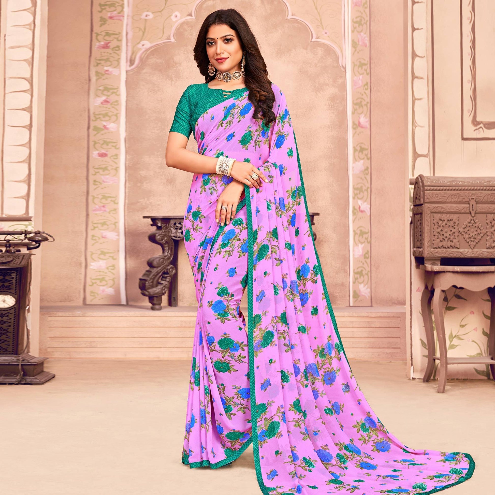 Lavender Casual Wear Floral Printed Georgette Saree