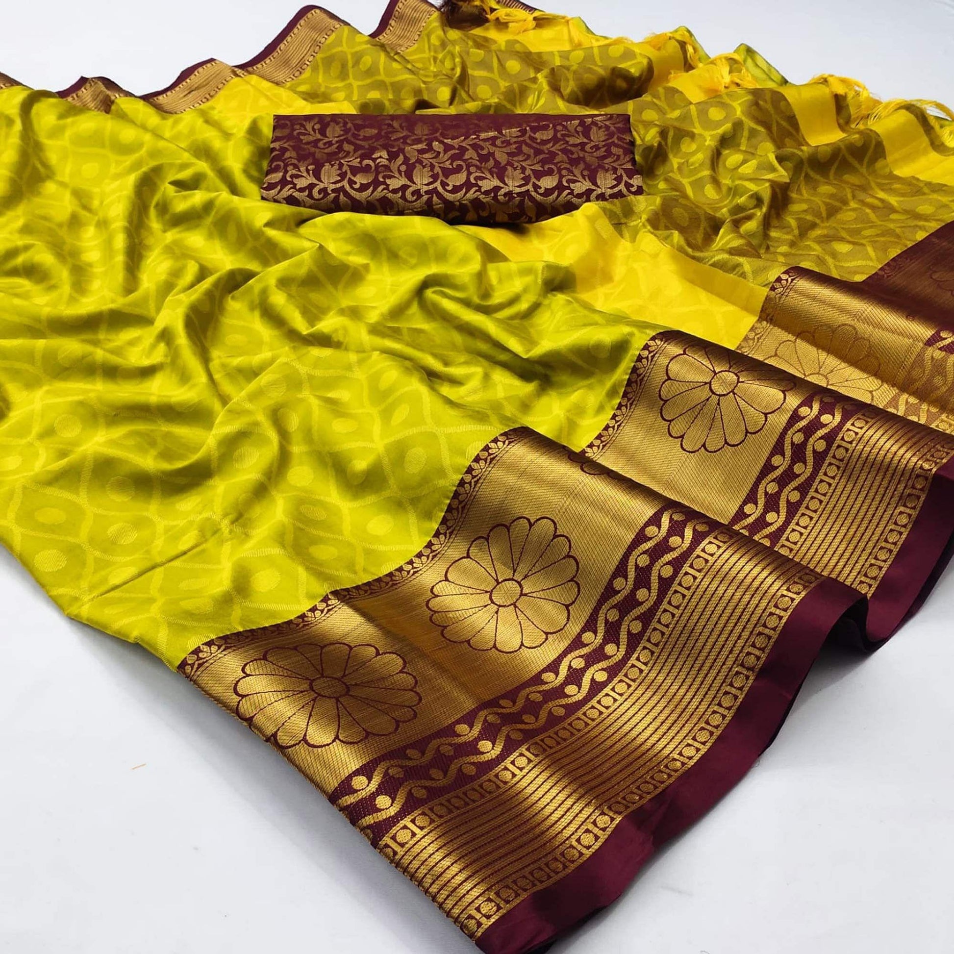 Lemon Green Woven Cotton Silk Saree