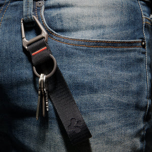 Carabiner Black Strap + Key Ring