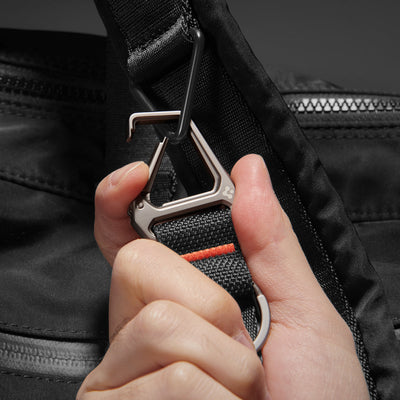 Carabiner Black Strap + Key Ring