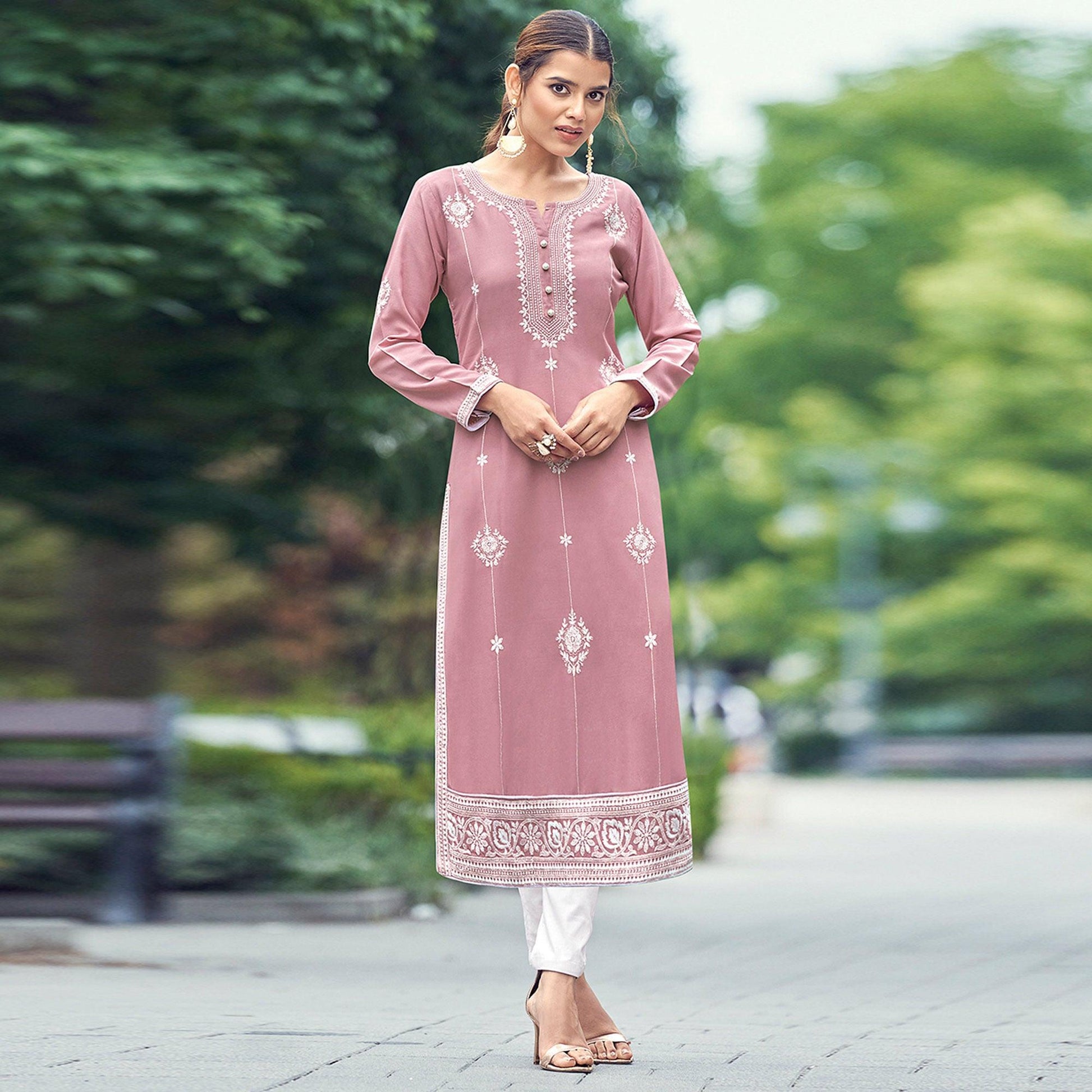 Light Pink Lakhnawi Work Rayon Kurti