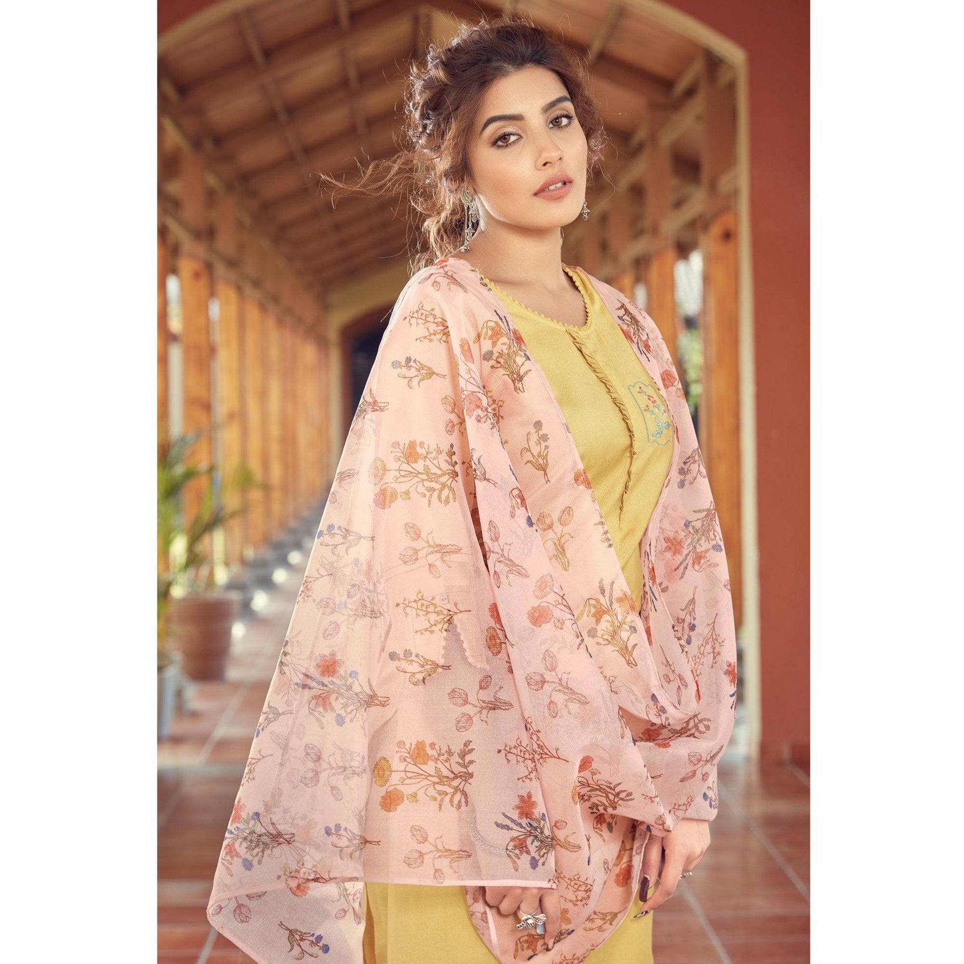Light Yellow Floral Embroidered Viscose Kurti - Pant Set With Dupatta