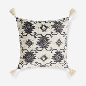 Jorine Pillow