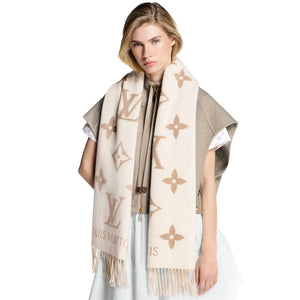 Louis Vuitton Reykjavik Beige Clair Scarf