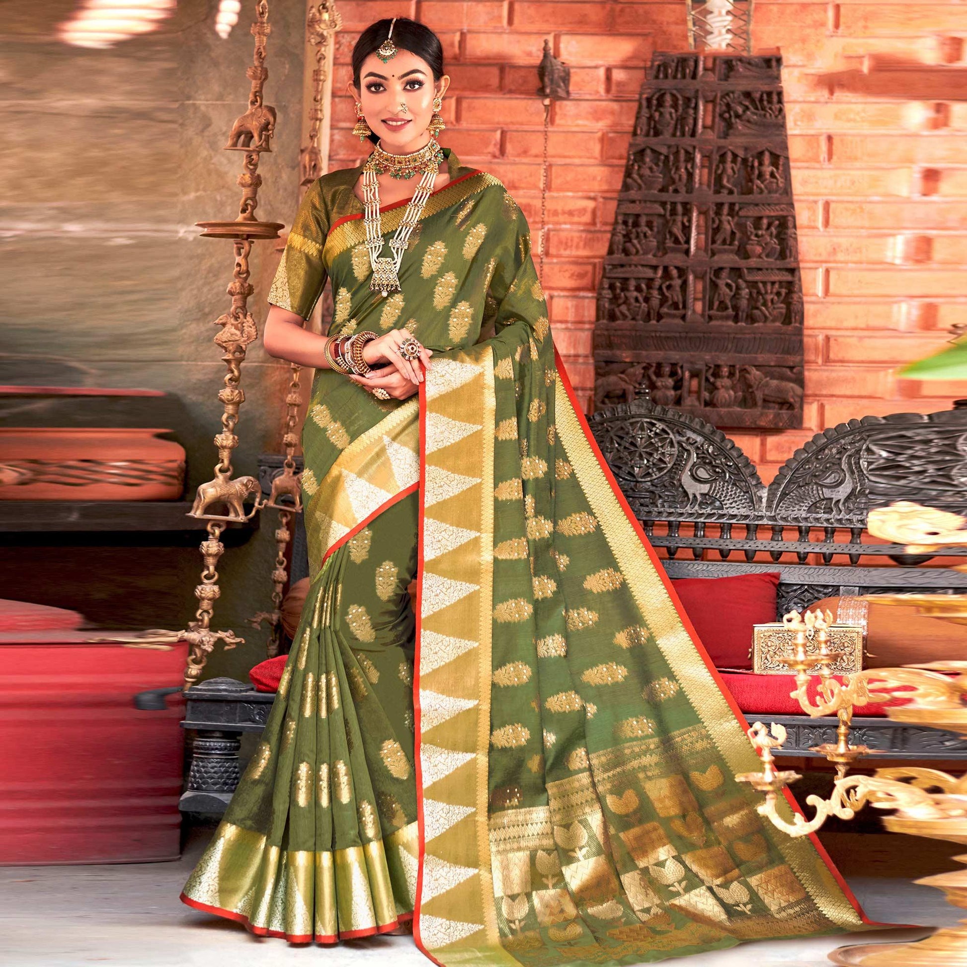 Lovely Green Colored Festive Wear Woven Cotton Handloom Saree