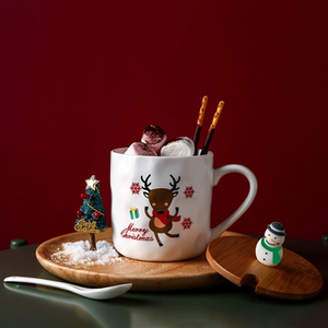 Christmas Cup With Wooden Lid