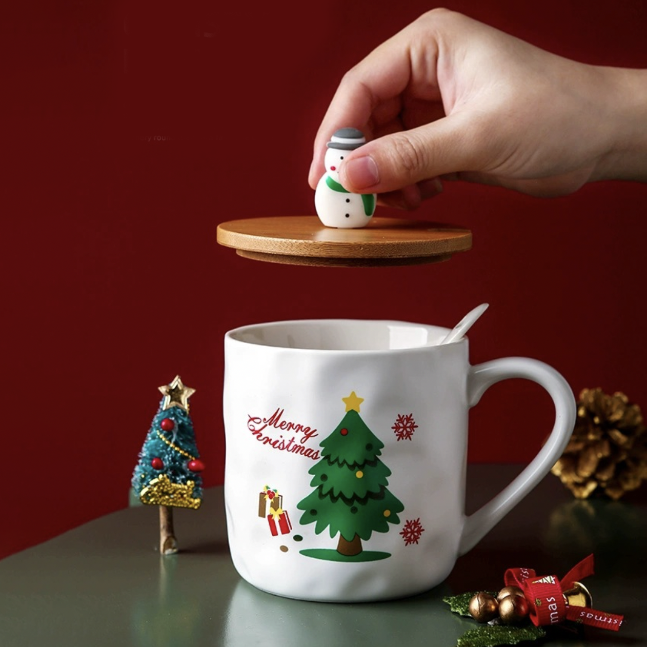 Christmas Cup With Wooden Lid