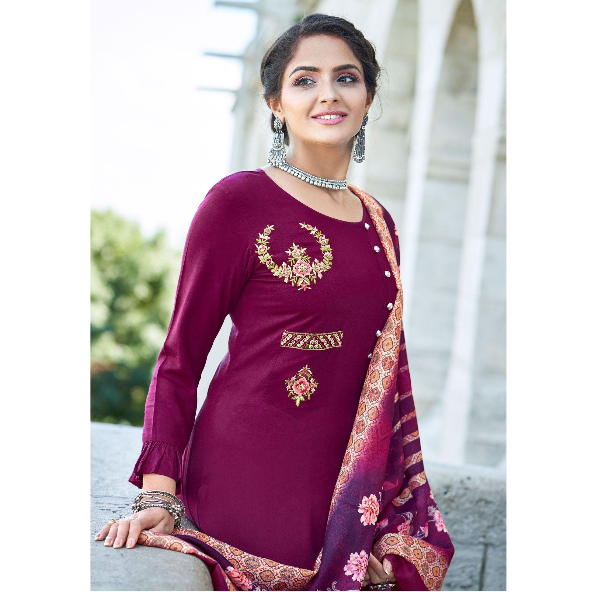 Magenta Pink Embroidered Rayon Kurti Pant Set With Dupatta