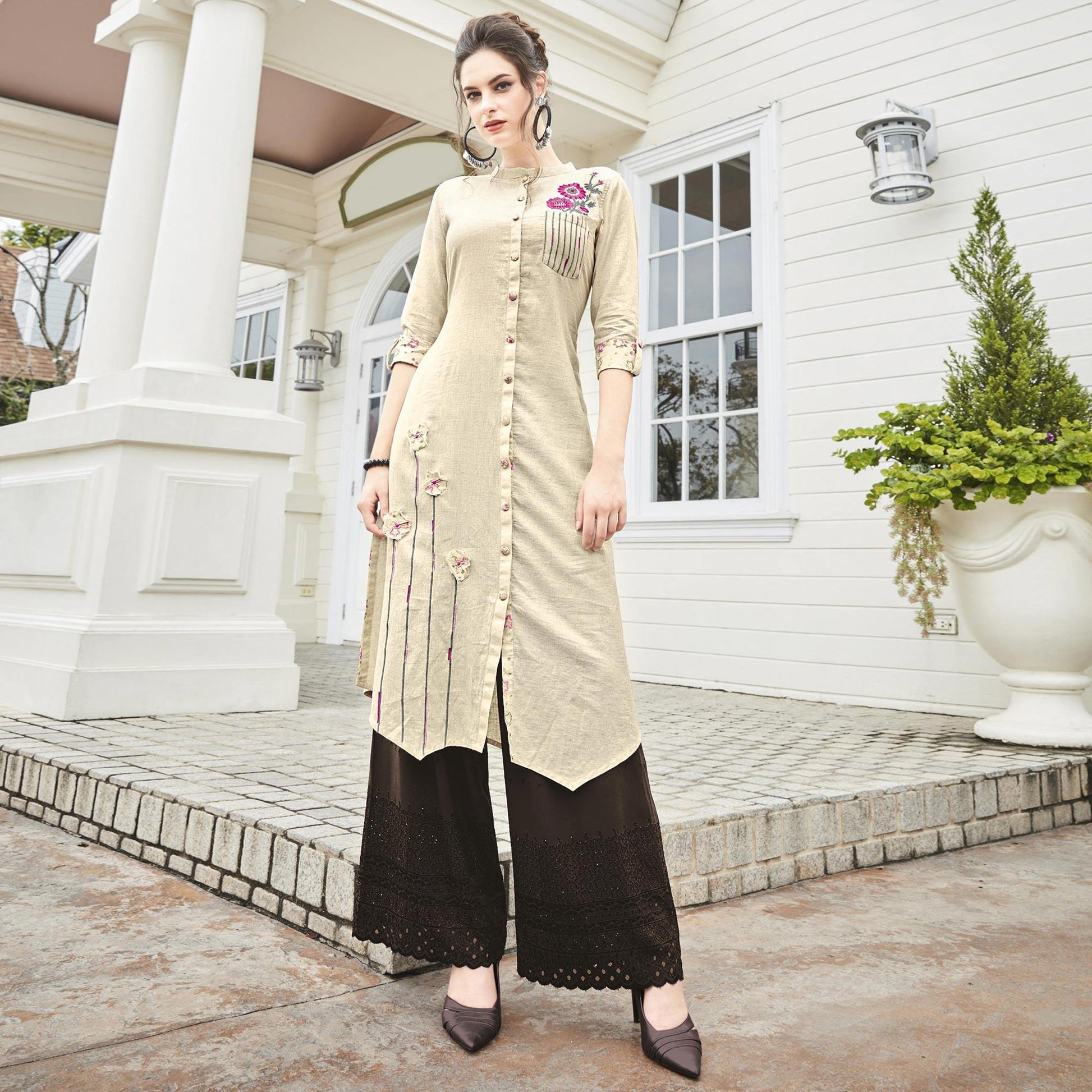 Magnetic Off-White Colored Partywear Khadi Fancy Kurti