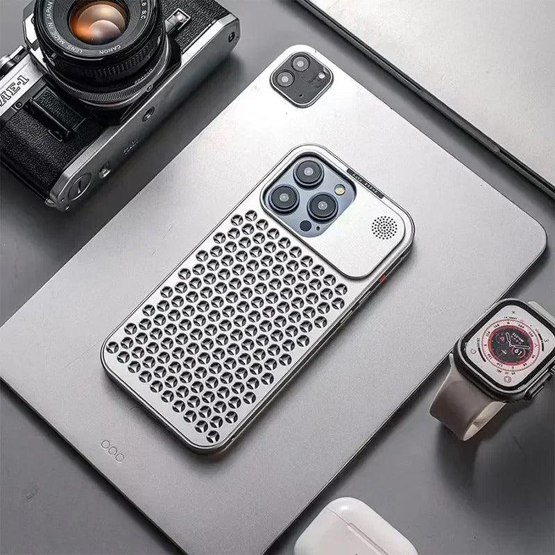 iPhone 15 Series Aero Mesh Pro ® Metallic Hybrid Case
