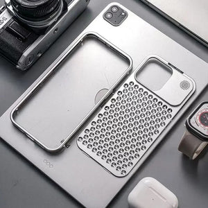 iPhone 15 Series Aero Mesh Pro ® Metallic Hybrid Case