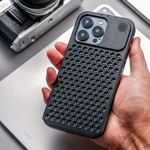 iPhone 15 Series Aero Mesh Pro ® Metallic Hybrid Case