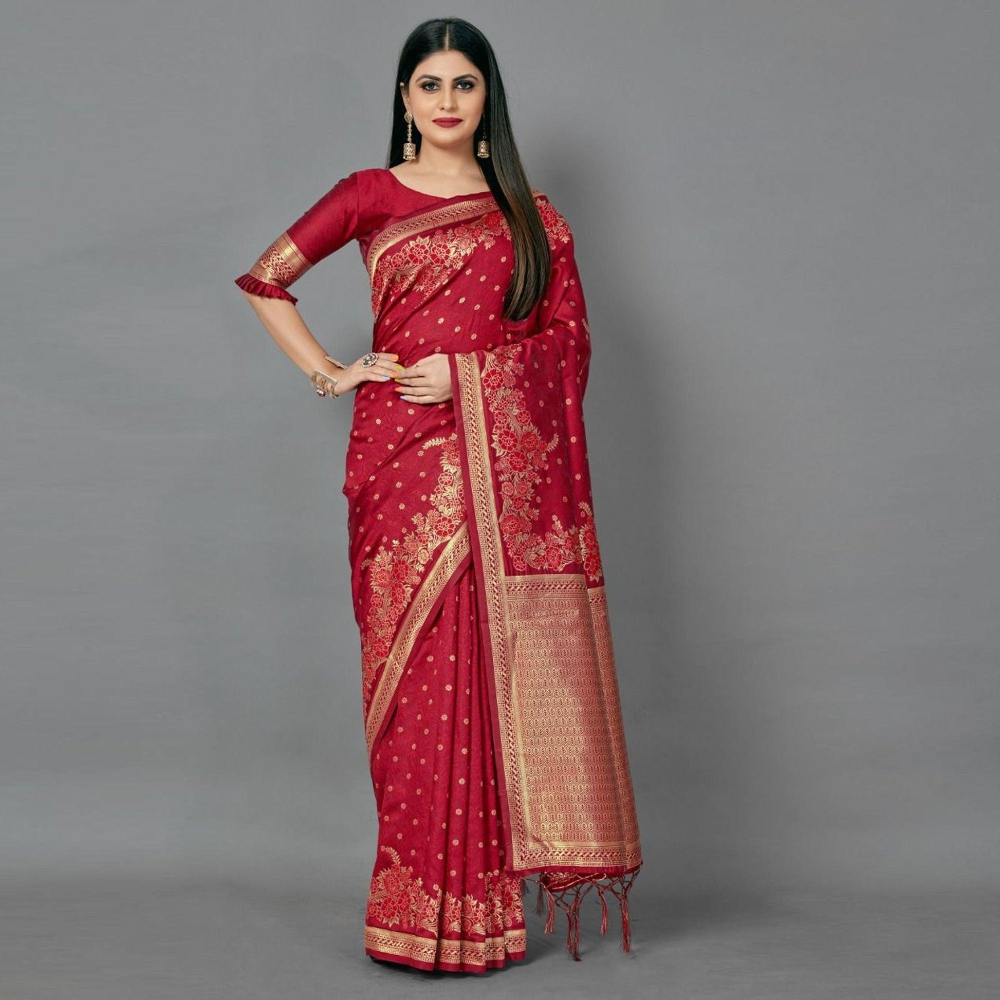Maroon Casual Silk Blend Printed Saree With Unstitched Blouse