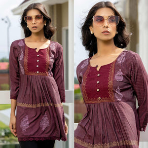 Maroon Casual Wear Printed Cotton Top