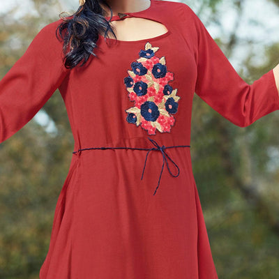 Maroon Floral Embroidered Pure Cotton Kurti