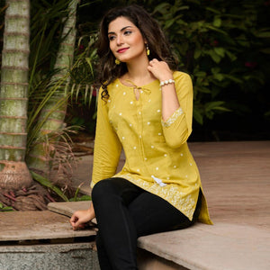 Mehendi Green Embroidered Pure Cotton Top