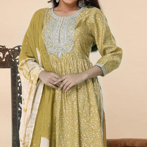 Mehendi Green Printed-Embroidered Muslin Kurti Pant Set With Dupatta