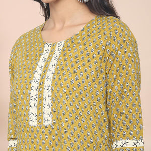 Mehndi Green Casual Wear Printed With Gota Patti Cotton Kurti Pant Set With Dupatta