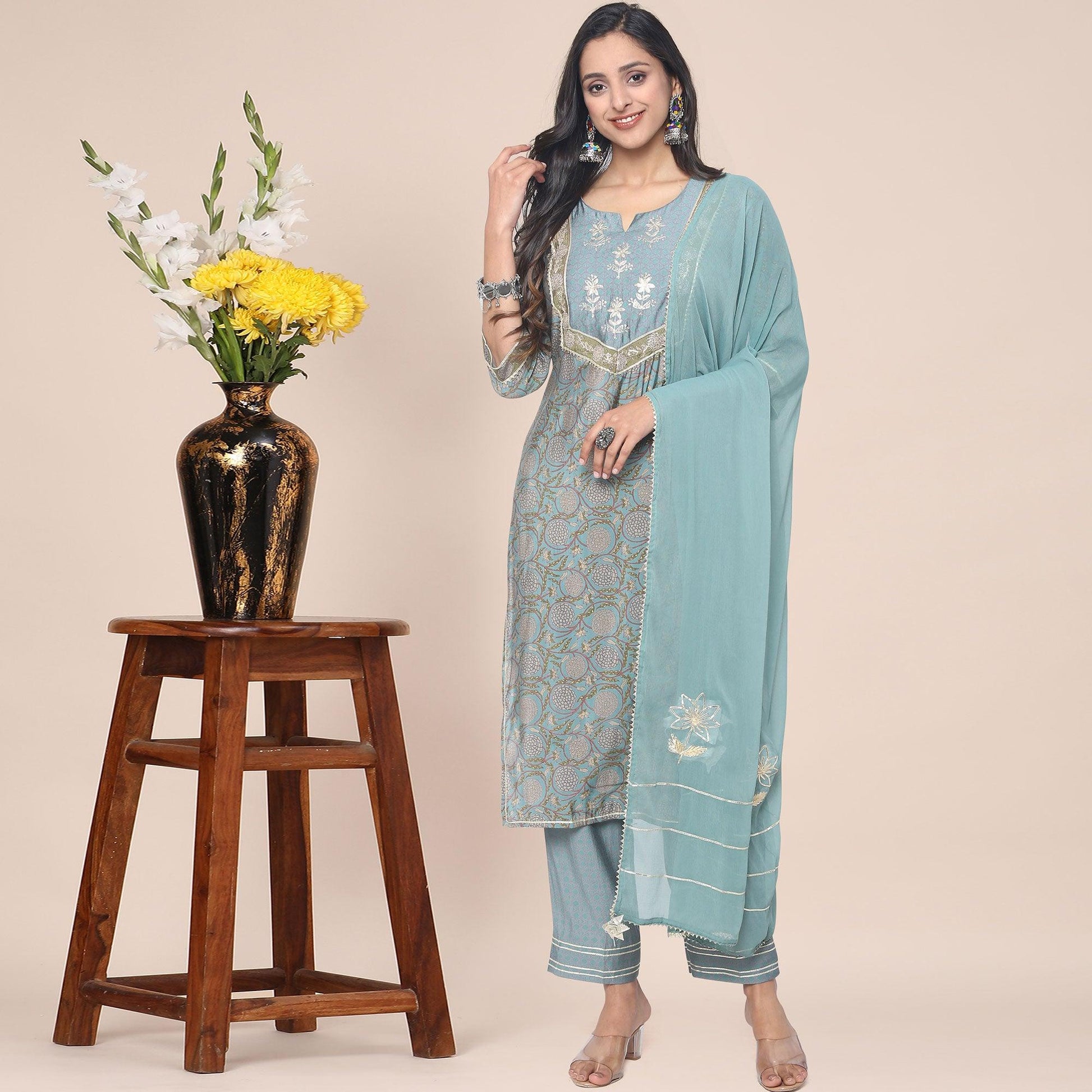 Mehndi Green Patywear Floral Embroidered Cotton Silk Kurti Pant Set With Dupatta