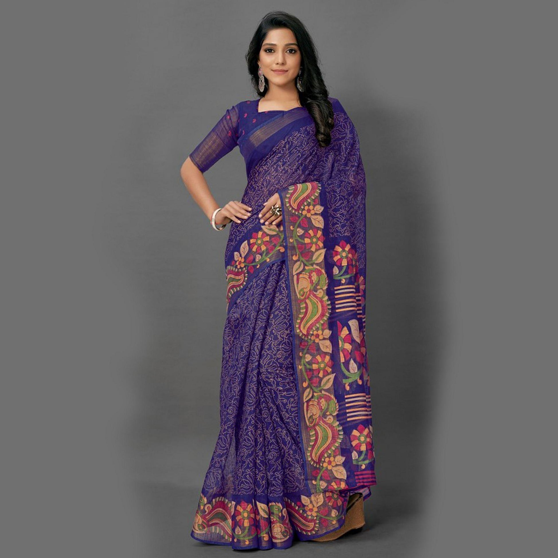 Mesmeric Navy Blue Colored Casual Wear Printed Cotton Saree