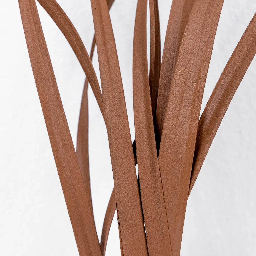 Mocha Mousse Lily Grass Greenery