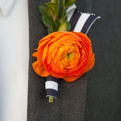 A Happy Colored Fall Wedding