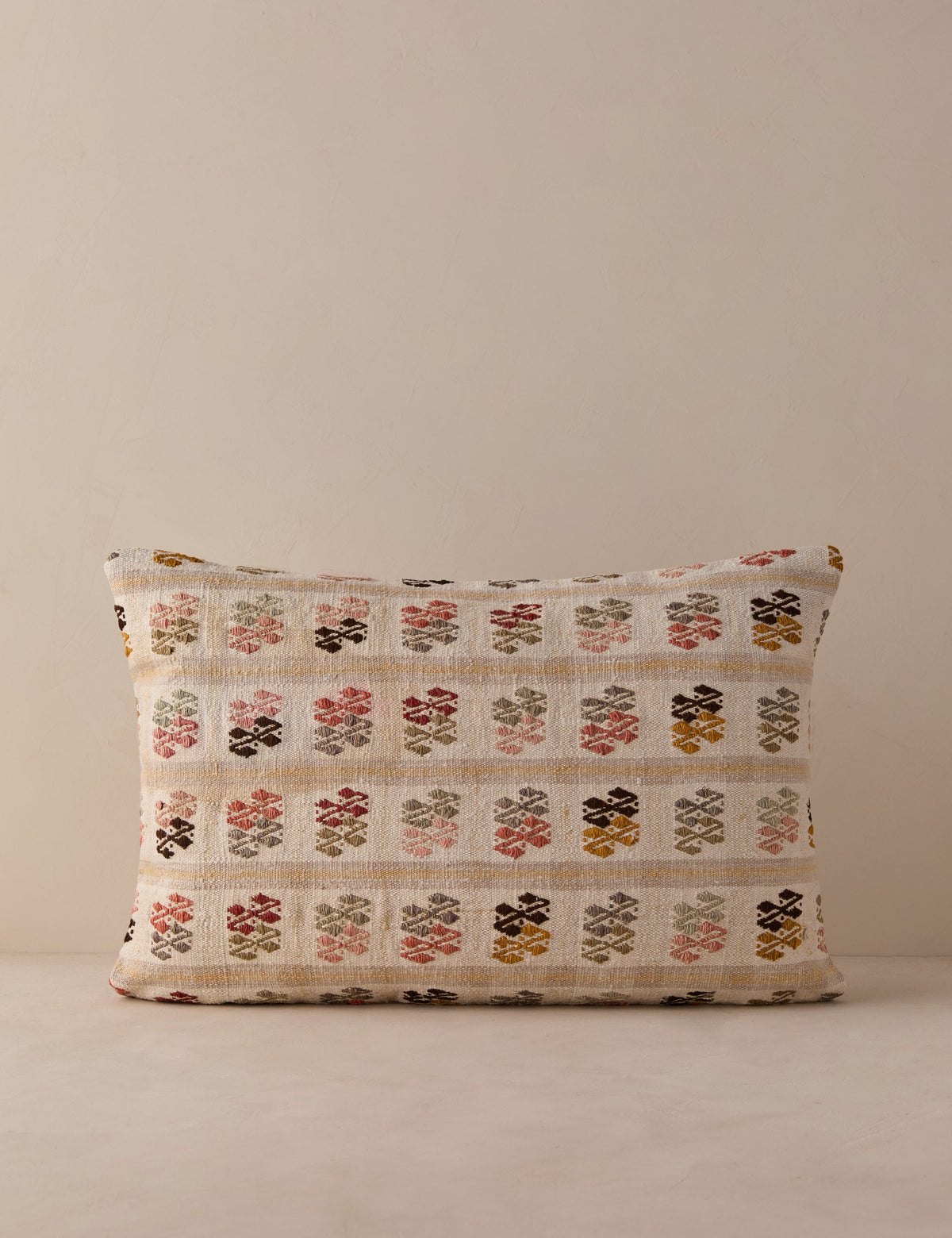 Vintage Lumbar Pillow No. 354, 16" x 24"