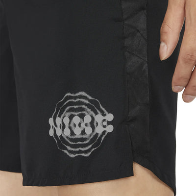 Nike Dri-Fit Wild Run Challenger DNA 7-Inch Black Running Shorts