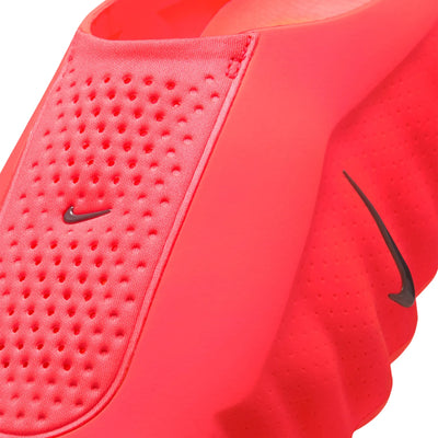 Nike Mind 001 Pregame Solar Red Mules (W)