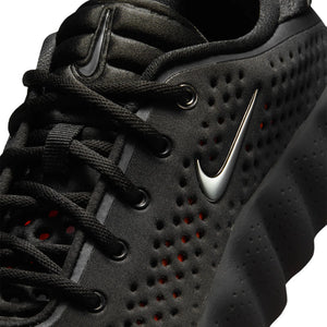 Nike Mind 002 Pregame Black Chrome (W)