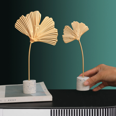 Leaf Table Decor