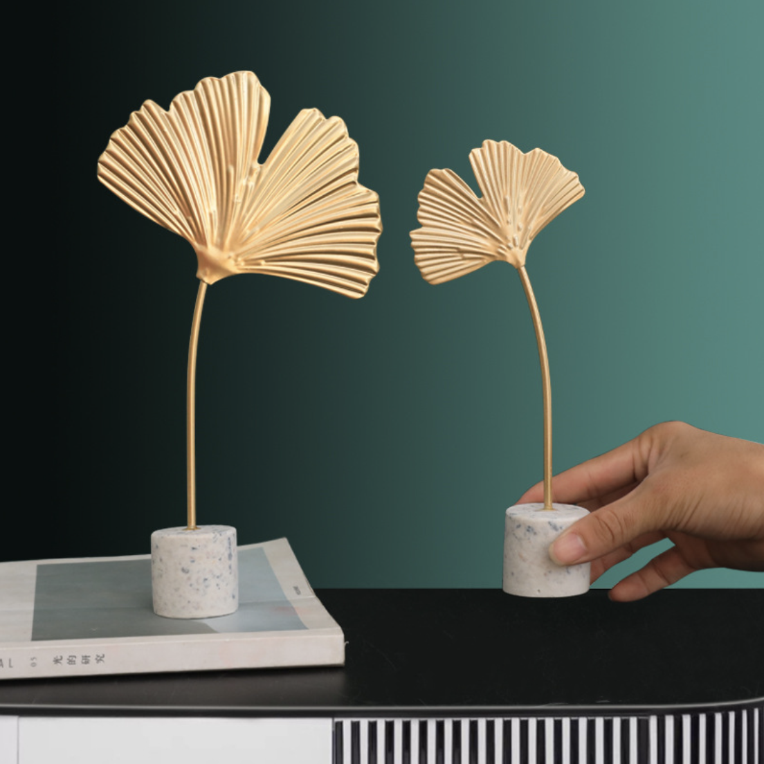 Leaf Table Decor