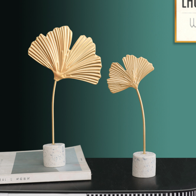 Leaf Table Decor
