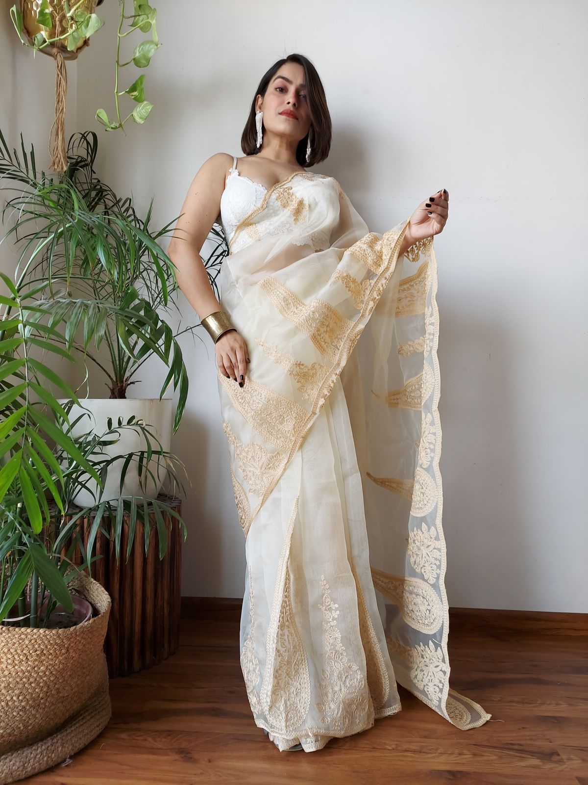 Off White Semi-Pure Organza Saree with Exquisite Lucknowi Work & Matching Blouse
