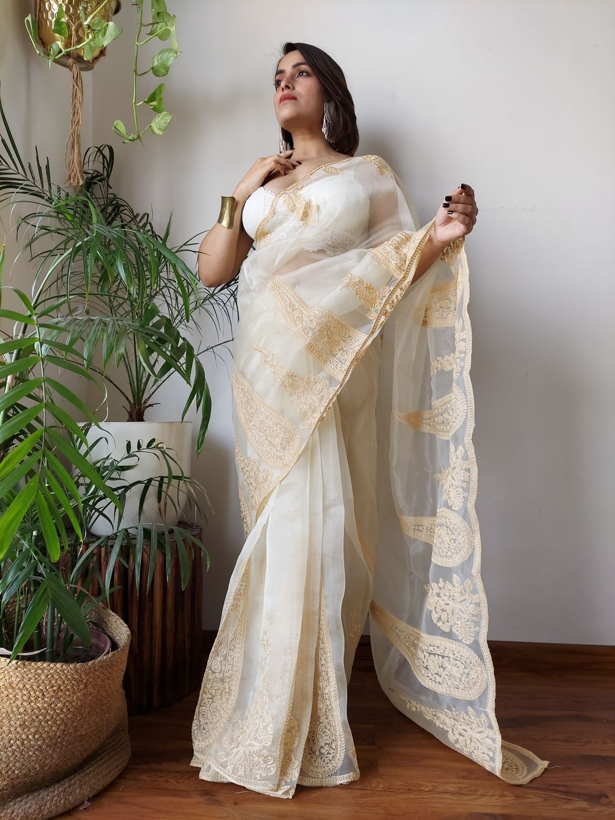 Off White Semi-Pure Organza Saree with Exquisite Lucknowi Work & Matching Blouse