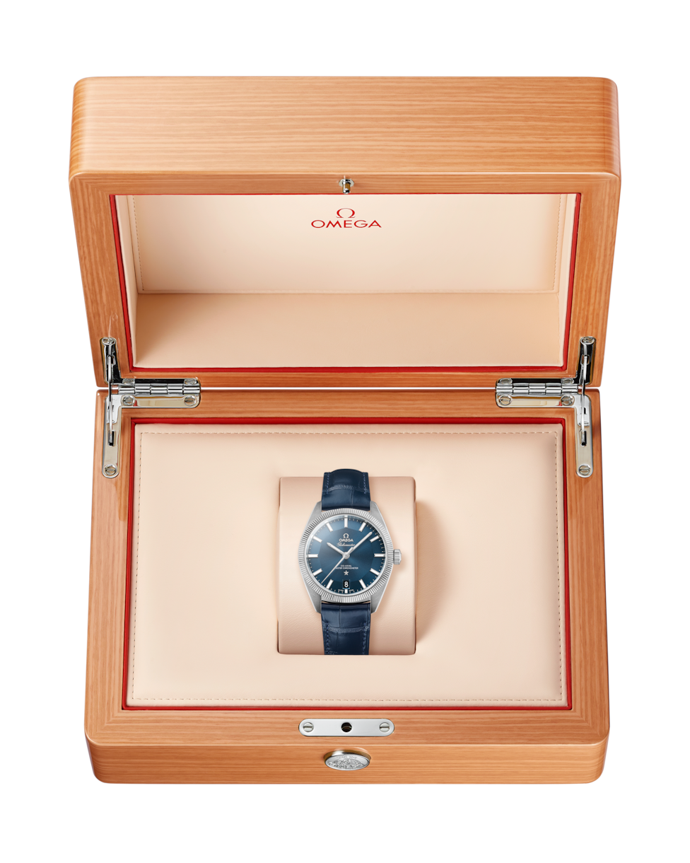 Omega Constellation Globemaster Co‑Axial Master Chronometer Blue Dial Men 39MM