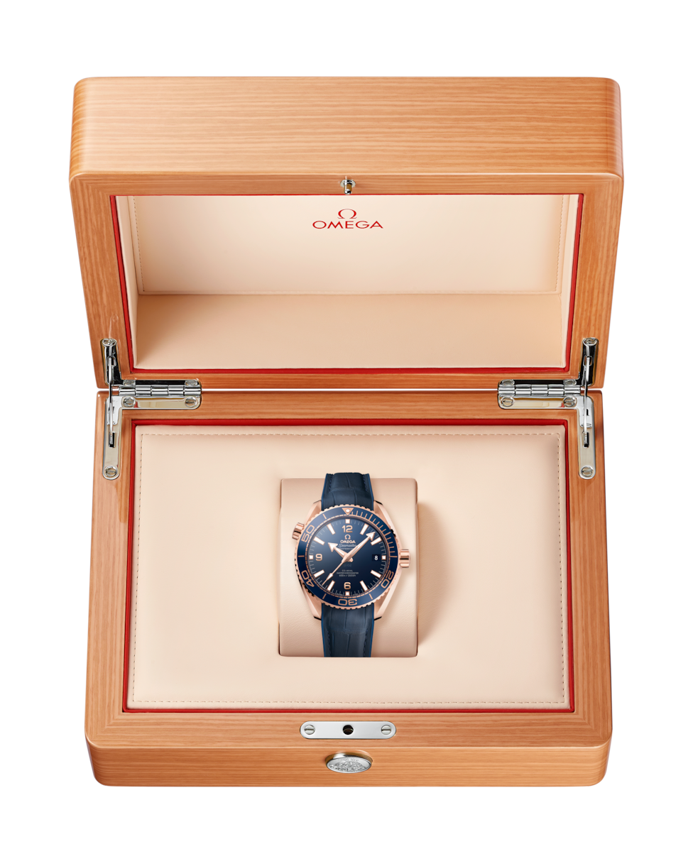 Omega Seamaster Blue Dial Men 44MM