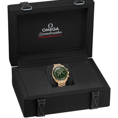 Omega Omega Speedmaster Moonwatch Professional Co‑Axial Master Chronometer Green Dial Men 42MM