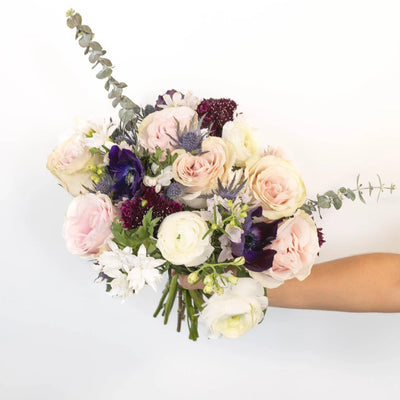 On Cloud Wine Flower Bouquet