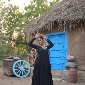 Black Stunning Gown in 14 Kg Rayon with Real Mirror Work