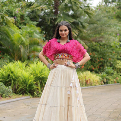 Magenta Elegant Lehenga with Leheriya Print Blouse
