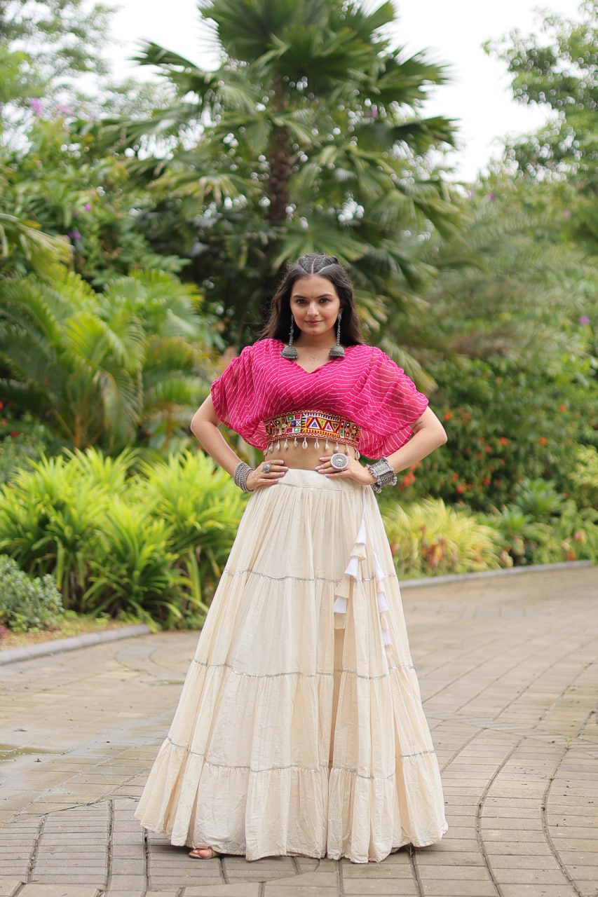 Magenta Elegant Lehenga with Leheriya Print Blouse