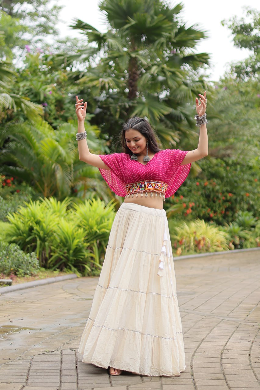 Magenta Elegant Lehenga with Leheriya Print Blouse