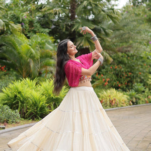 Magenta Elegant Lehenga with Leheriya Print Blouse