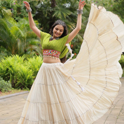 Green Elegant Lehenga with Leheriya Print Blouse
