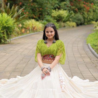 Green Elegant Lehenga with Leheriya Print Blouse