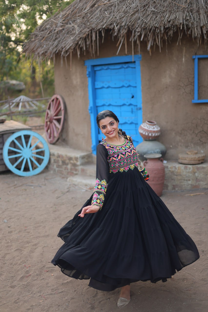 Black Elegant Faux Blooming Gown with Kutchi Gamthi Work