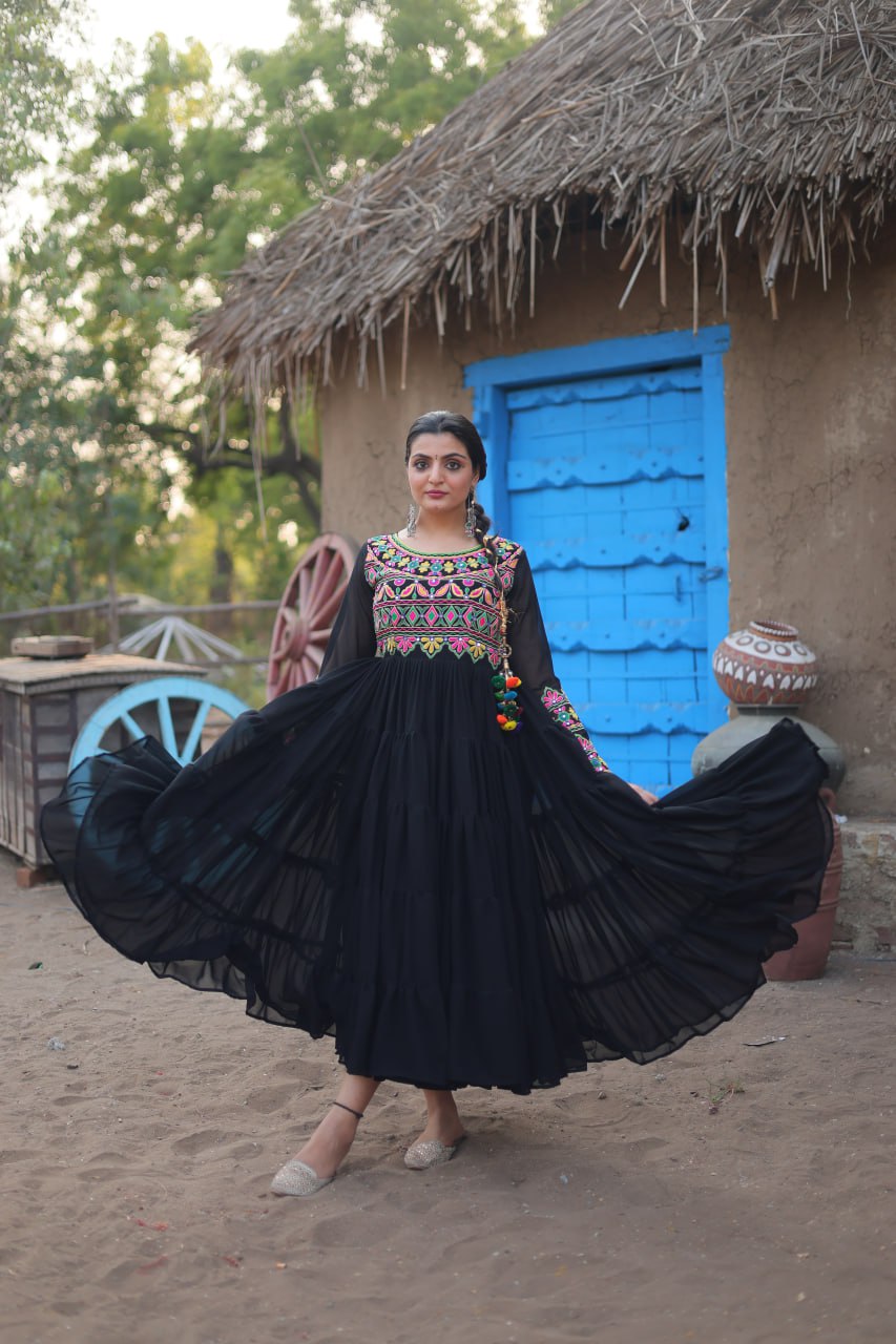 Black Elegant Faux Blooming Gown with Kutchi Gamthi Work