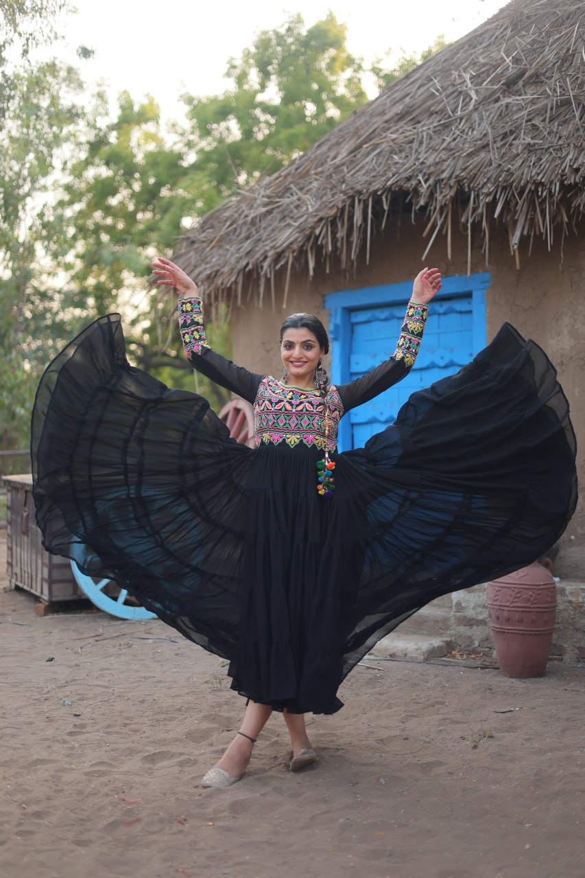 Black Elegant Faux Blooming Gown with Kutchi Gamthi Work